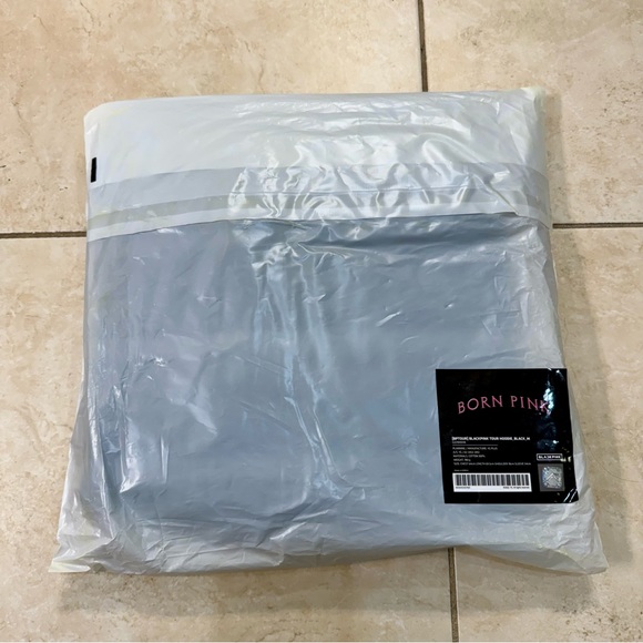 🖤🩷 BLACKPINK BORN PINK WORLD TOUR SEOUL OFFICIAL MD GOODS HOODIE Black M Size - Picture 6 of 8